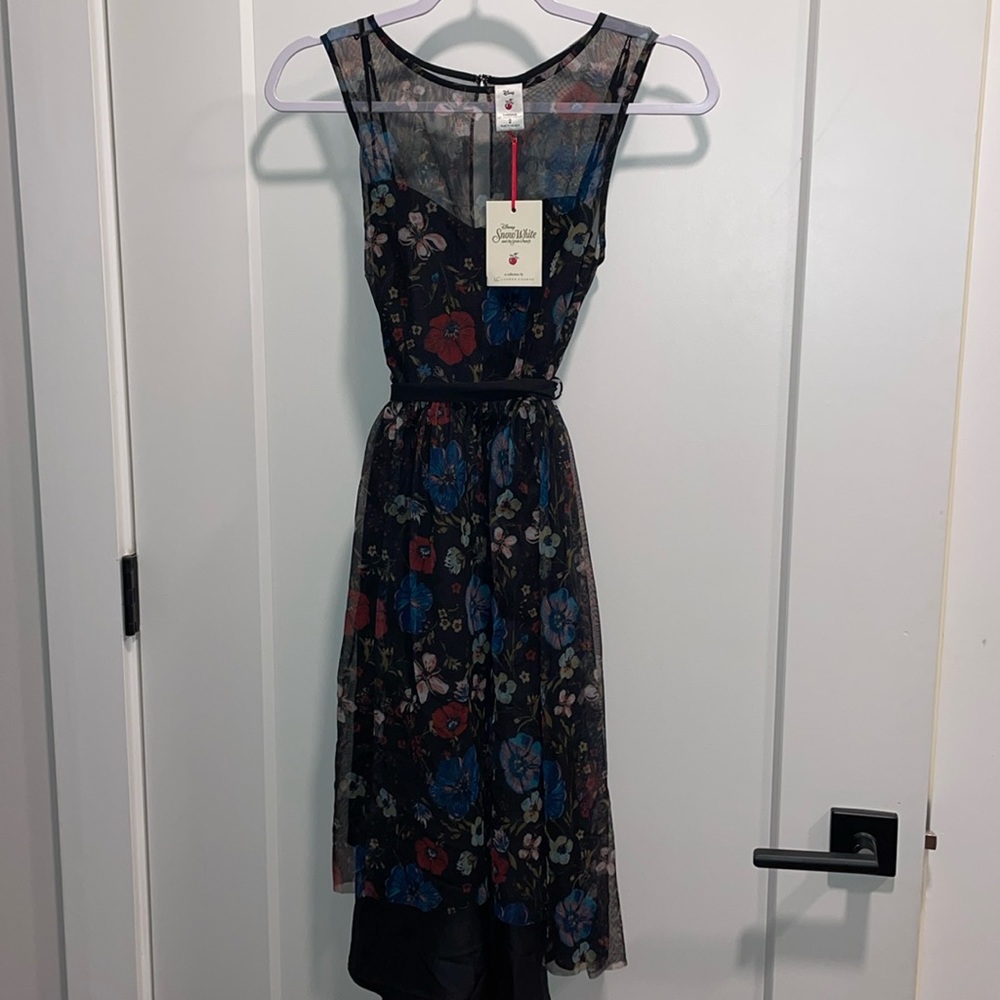 NWT Lauren Conrad Disney Collection Snow White and the Seven Dwarfs